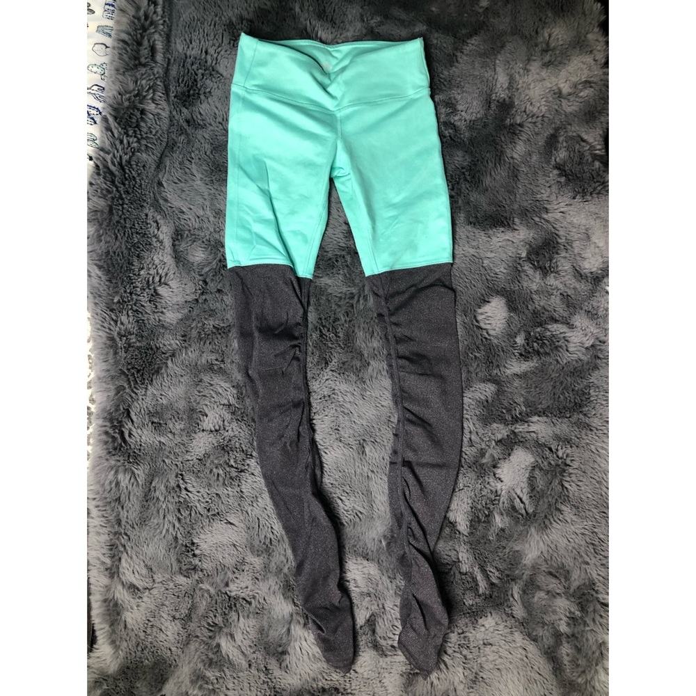 Alo full length leggings block color